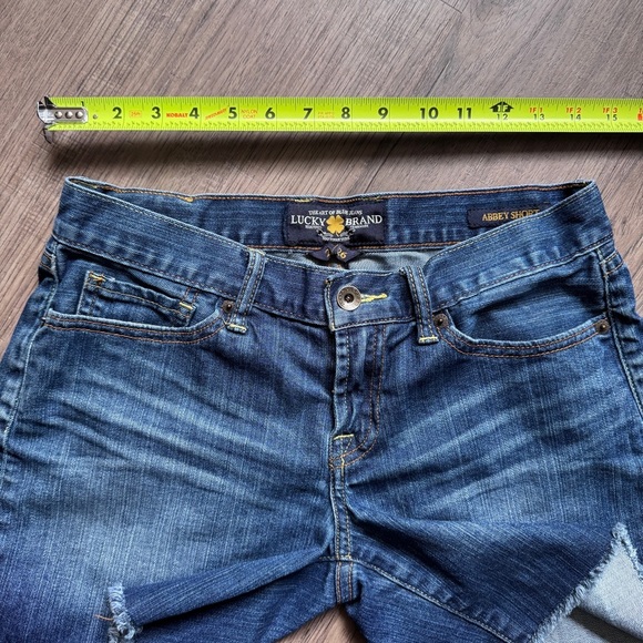 Lucky Brand Abbey Blue Jean Short - Size 2 / 26 - Picture 3 of 8